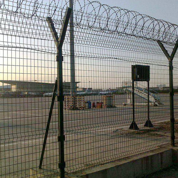 机场围界-铝包钢围网图片4