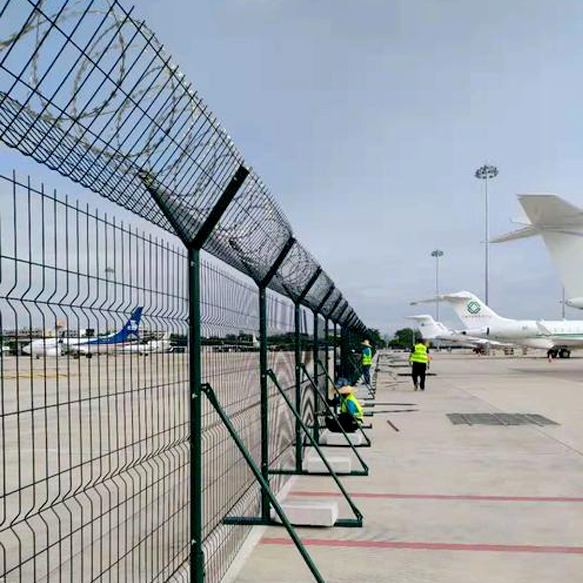 飞机围界-铝包钢机场护栏图片2