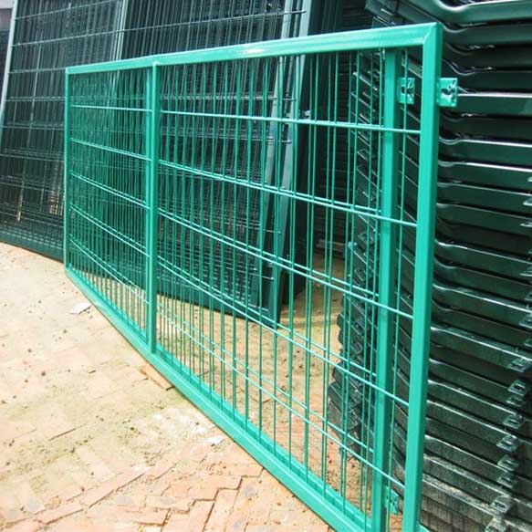 养殖场护栏网 养殖场铁丝网 养殖场隔离栅栏规格型号图片1