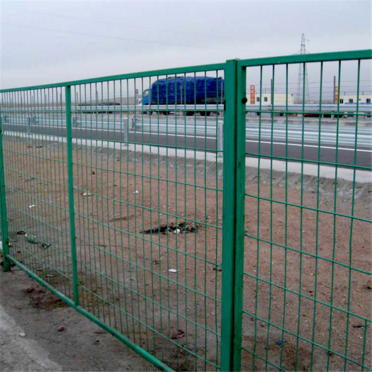 高速公路护栏网图片2