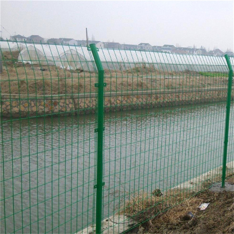 水渠防护围栏图片2