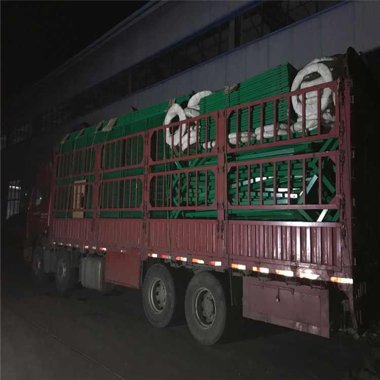金属边框公路护栏网图片3
