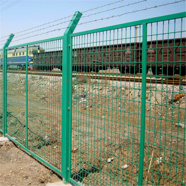 金属边框公路护栏网图片4