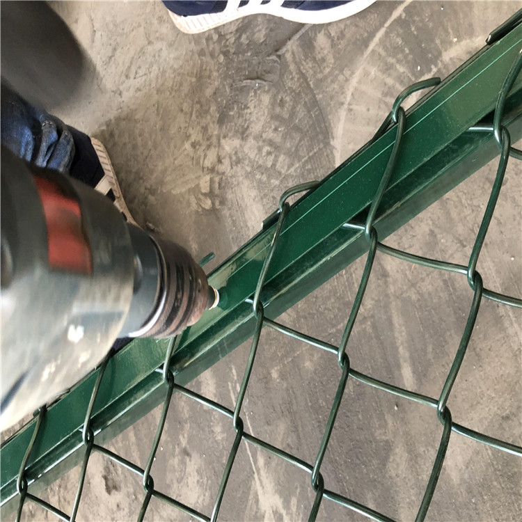  口字型勾花围栏网