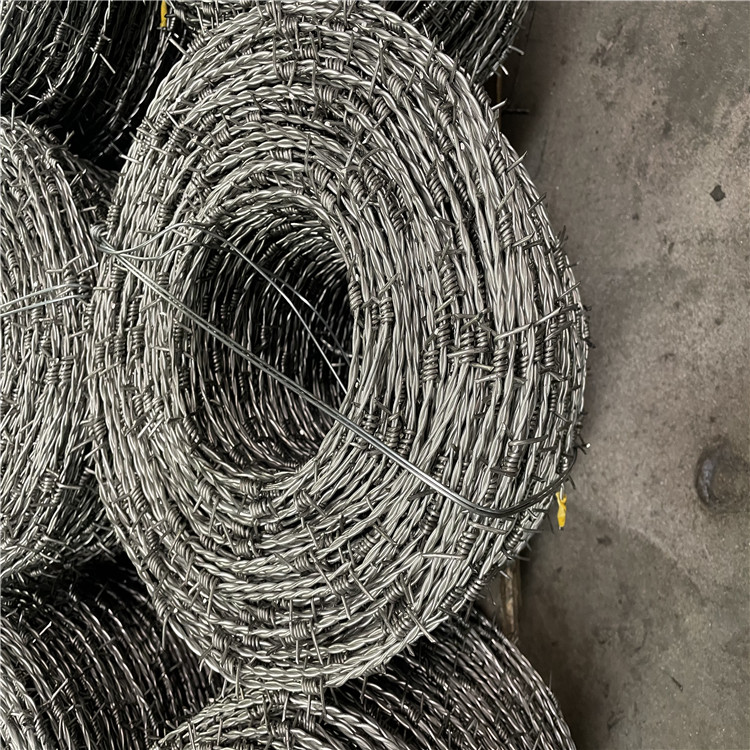 热镀锌刺绳图片2 热镀锌刺绳图片2