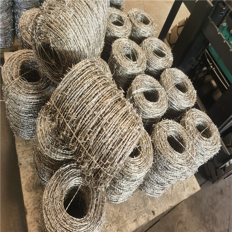 热镀锌刺绳图片4 热镀锌刺绳图片4